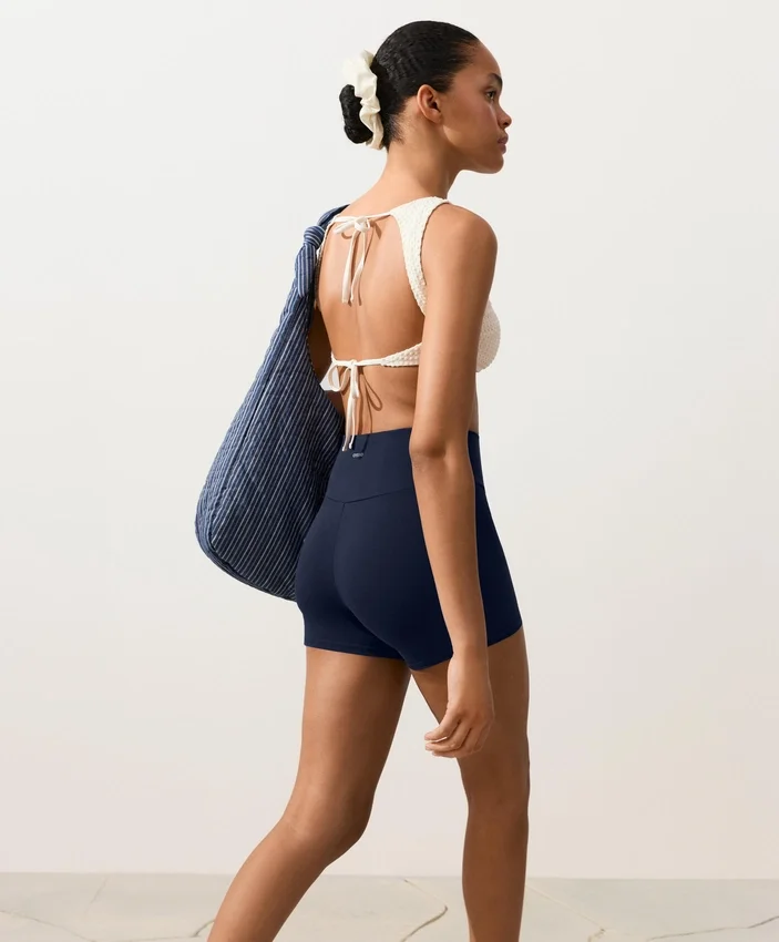 Top bikini all’uncinetto con texture a bolle Top bikini all’uncinetto con texture a bolle