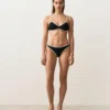 Top bikini con bordi a contrasto
