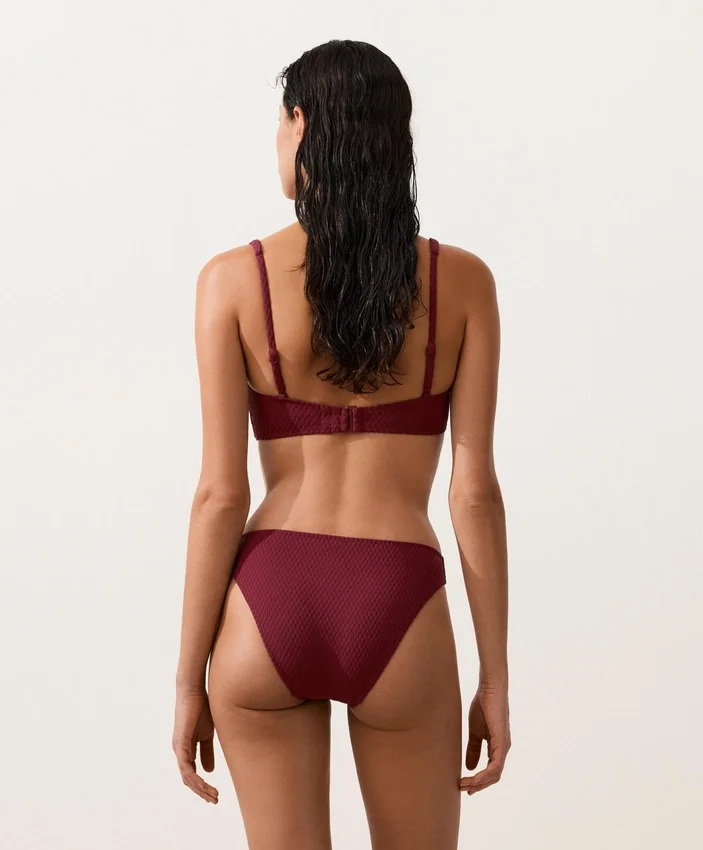 Top bikini halter in jacquard a mini quadri Top bikini halter in jacquard a mini quadri