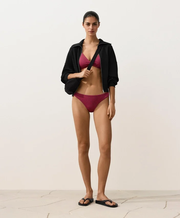 Top bikini halter in jacquard geometrico Top bikini halter in jacquard geometrico
