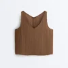 Top con spalline e scollo a V in 100% cotone Top con spalline e scollo a V in 100% cotone