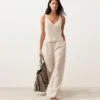 Top con spalline e scollo a V in 100% lino
