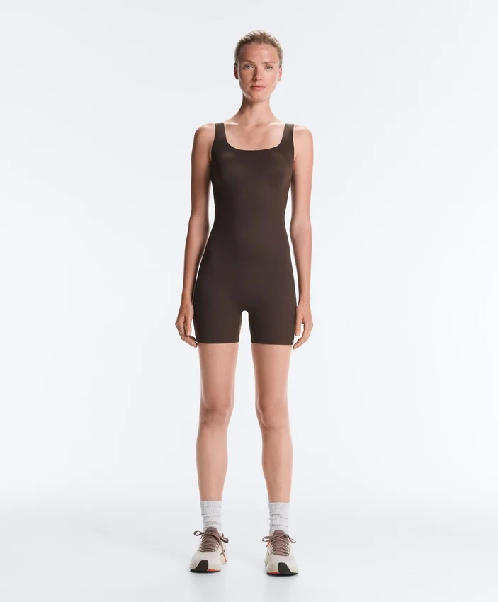Tuta corta con pantaloncini Perfect-Adapt Tuta corta con pantaloncini Perfect-Adapt