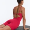Tuta intera Evermove con schiena scoperta in pantaloncini Tuta intera Evermove con schiena scoperta in pantaloncini