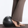 Tuta intera lunga svasata Comfortlux con scollo incrociato Tuta intera lunga svasata Comfortlux con scollo incrociato